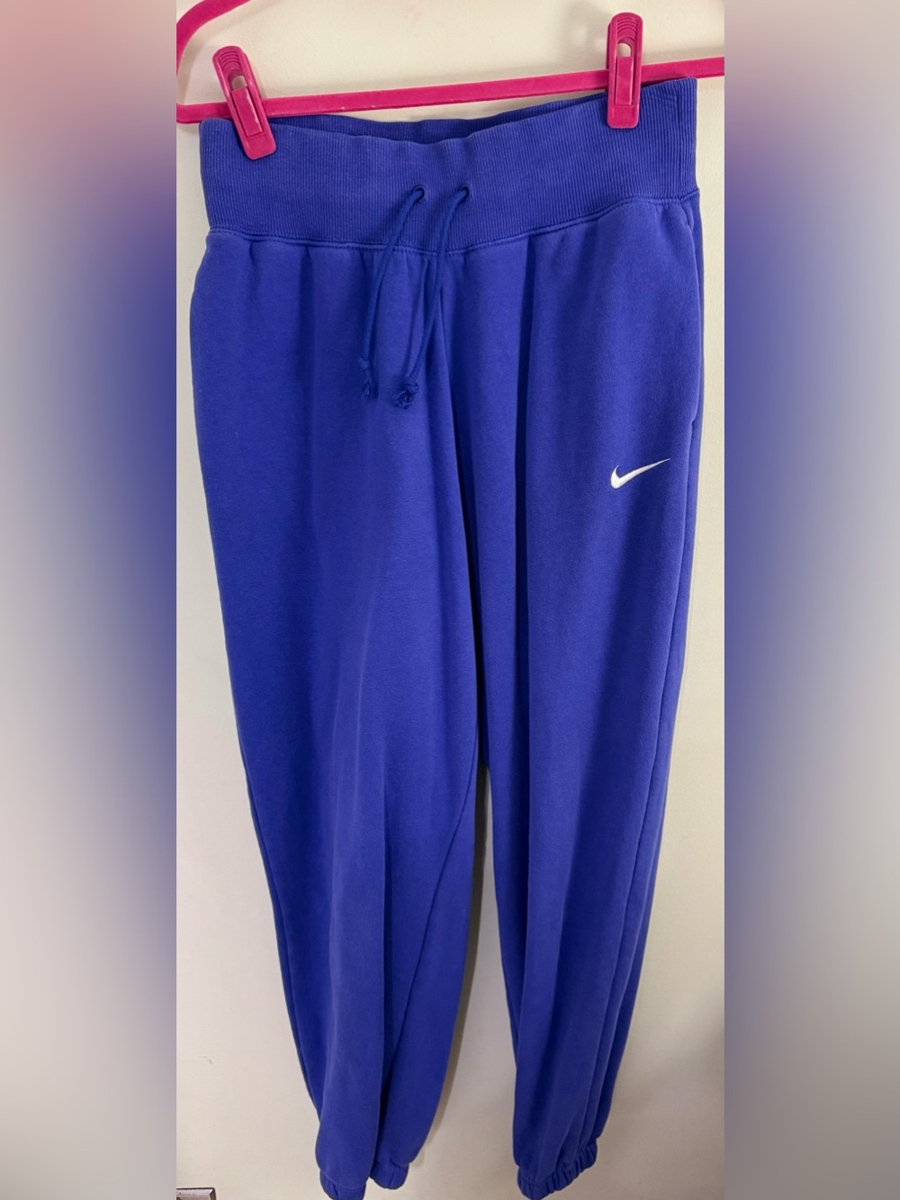 Nike Women’s Purple Sweatpants S